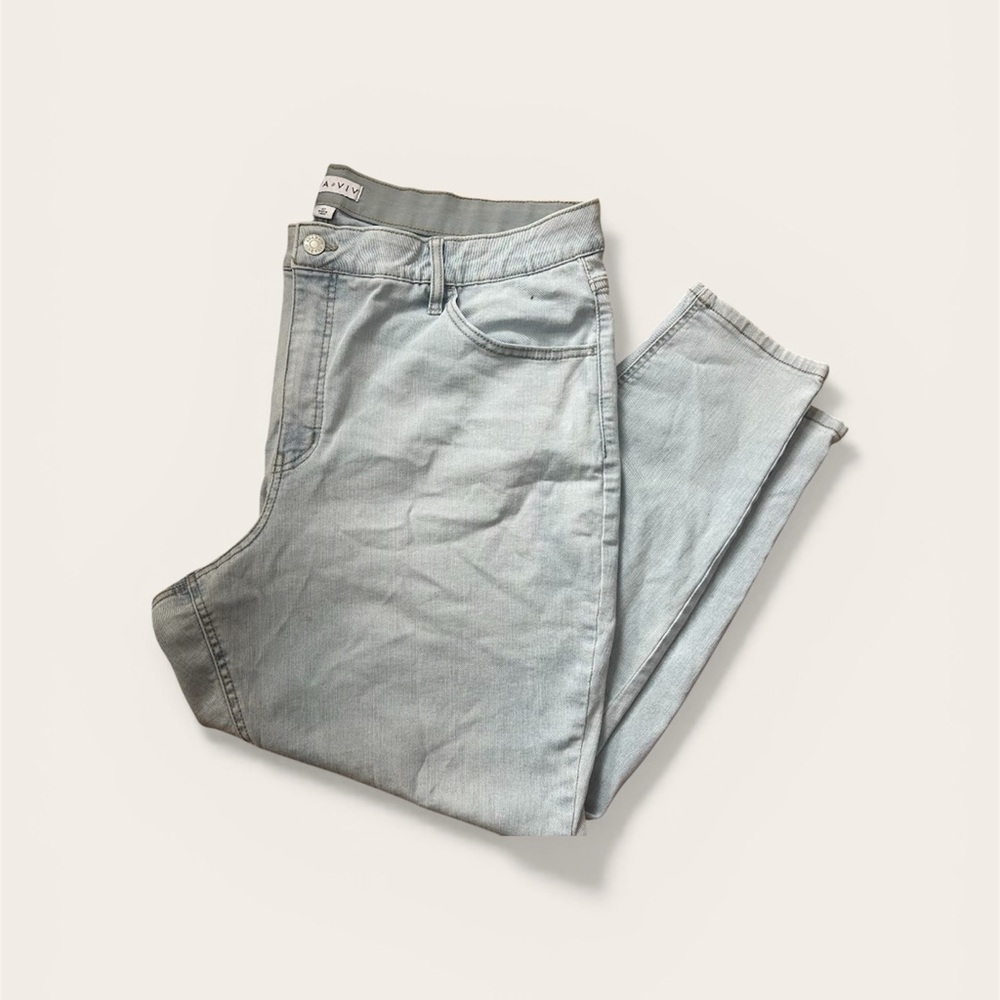 Ava & Viv High Rise Skinny Jeans – Light Wash – Size 22